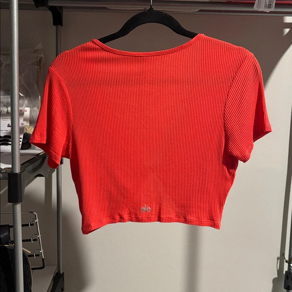 ALO Yoga Ribbed Knotty Short Sleeve